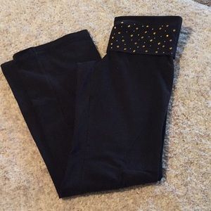 VS yoga pants